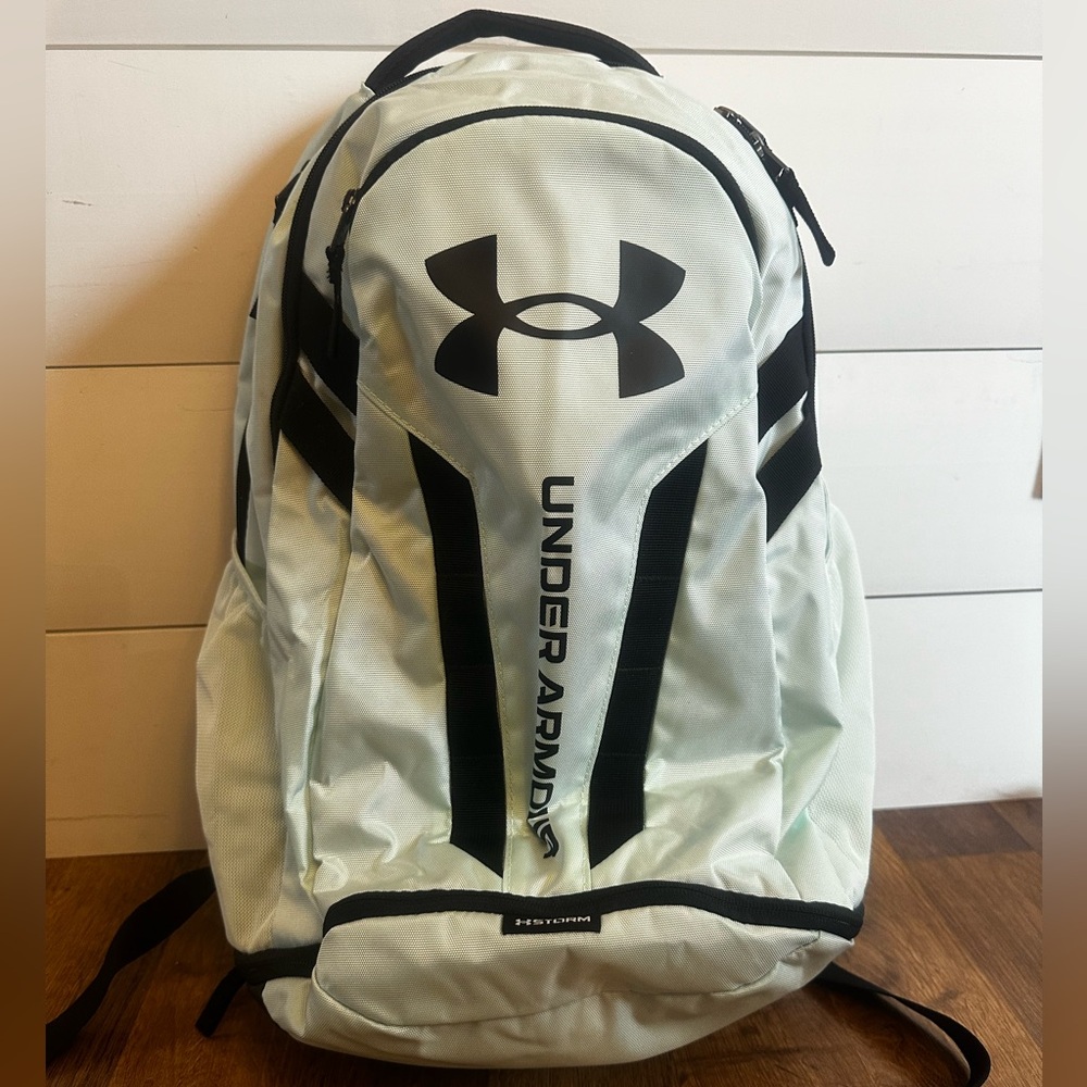 Under Armour Hustle Backpack